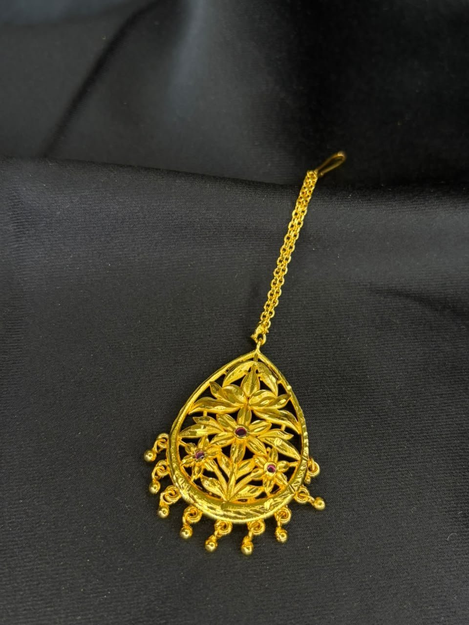 drop stone tikli