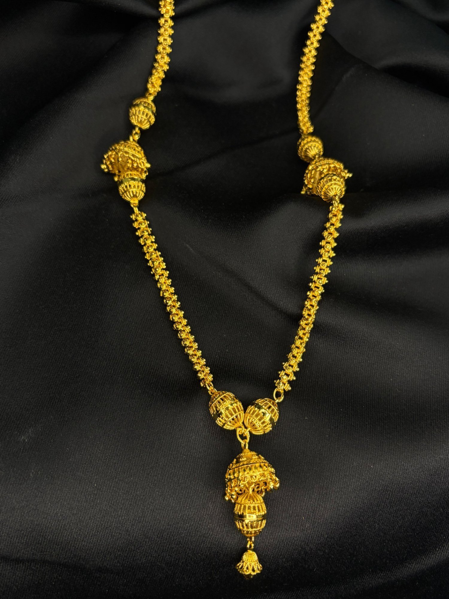 Ball jhumko mof chain (with Tassel)
