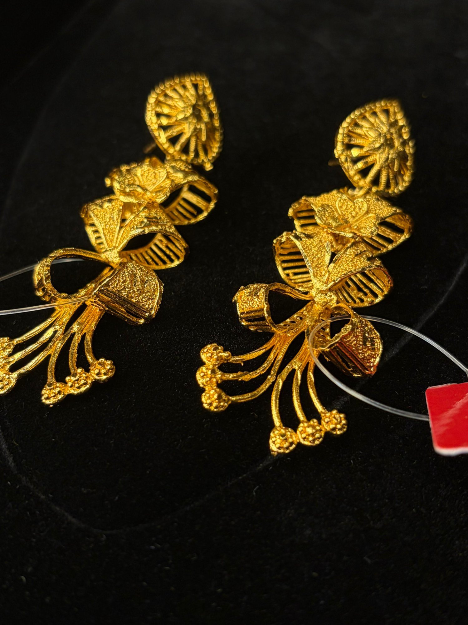 Bow Earring