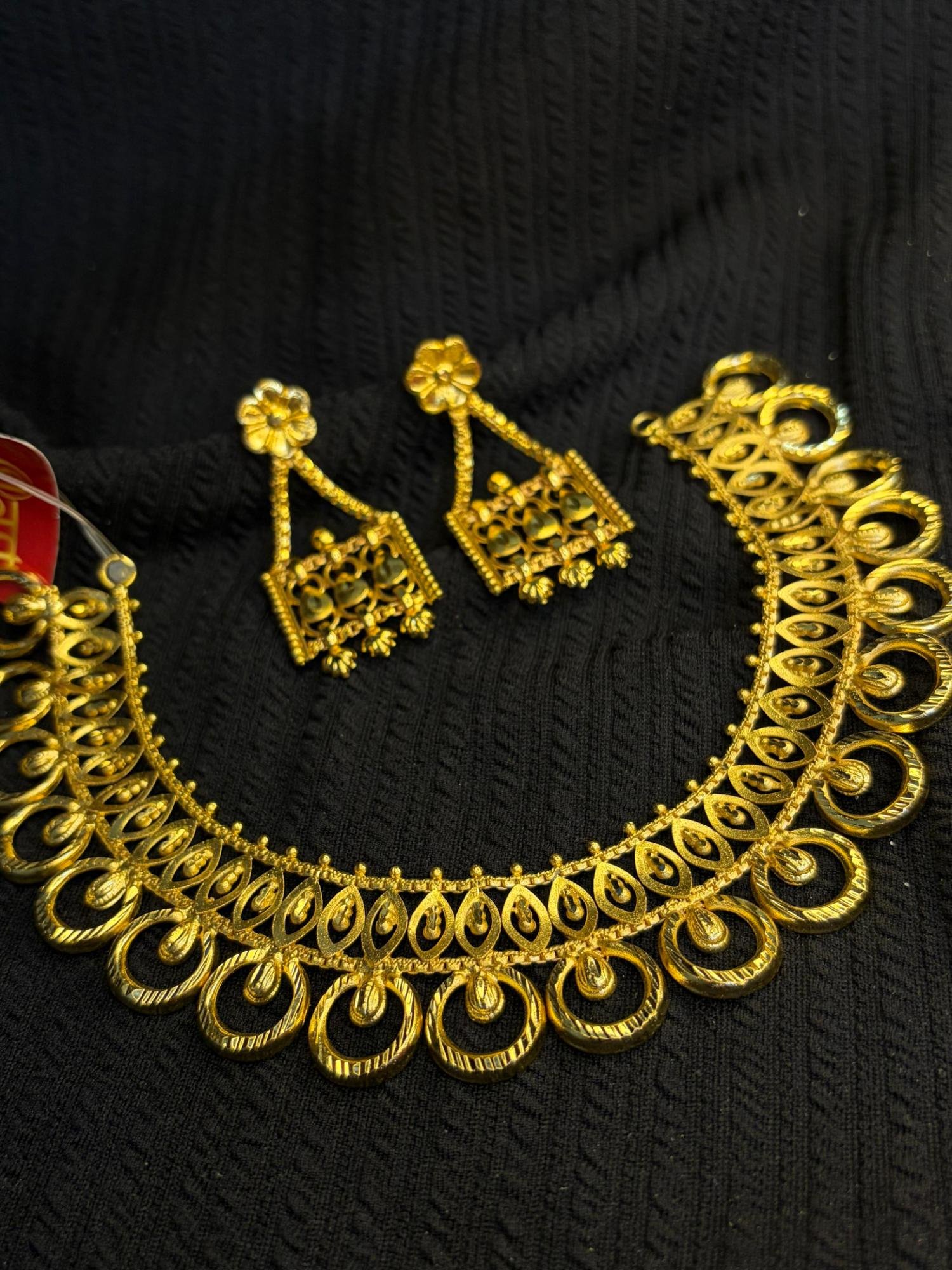 Ring Eye Necklace