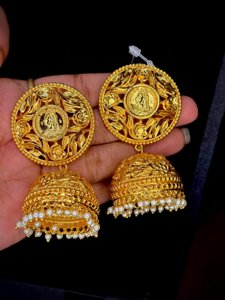 Gini Leaf Jhumko