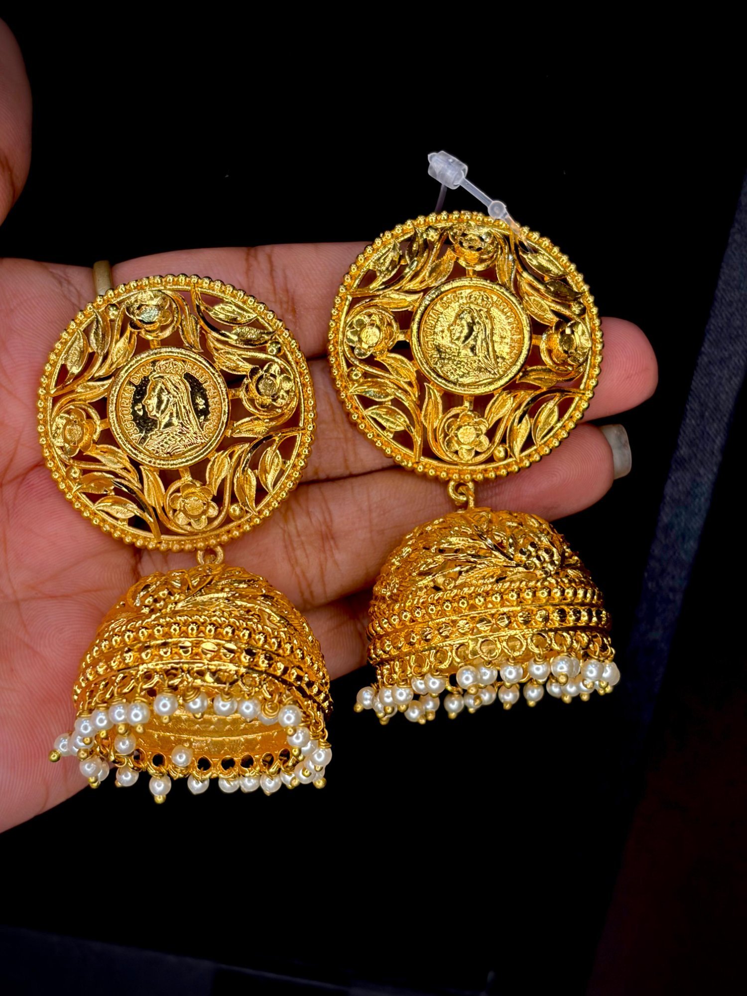 Gini Leaf Jhumko
