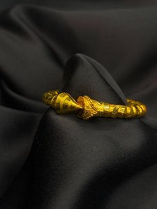 Trikon Mukhi Bala