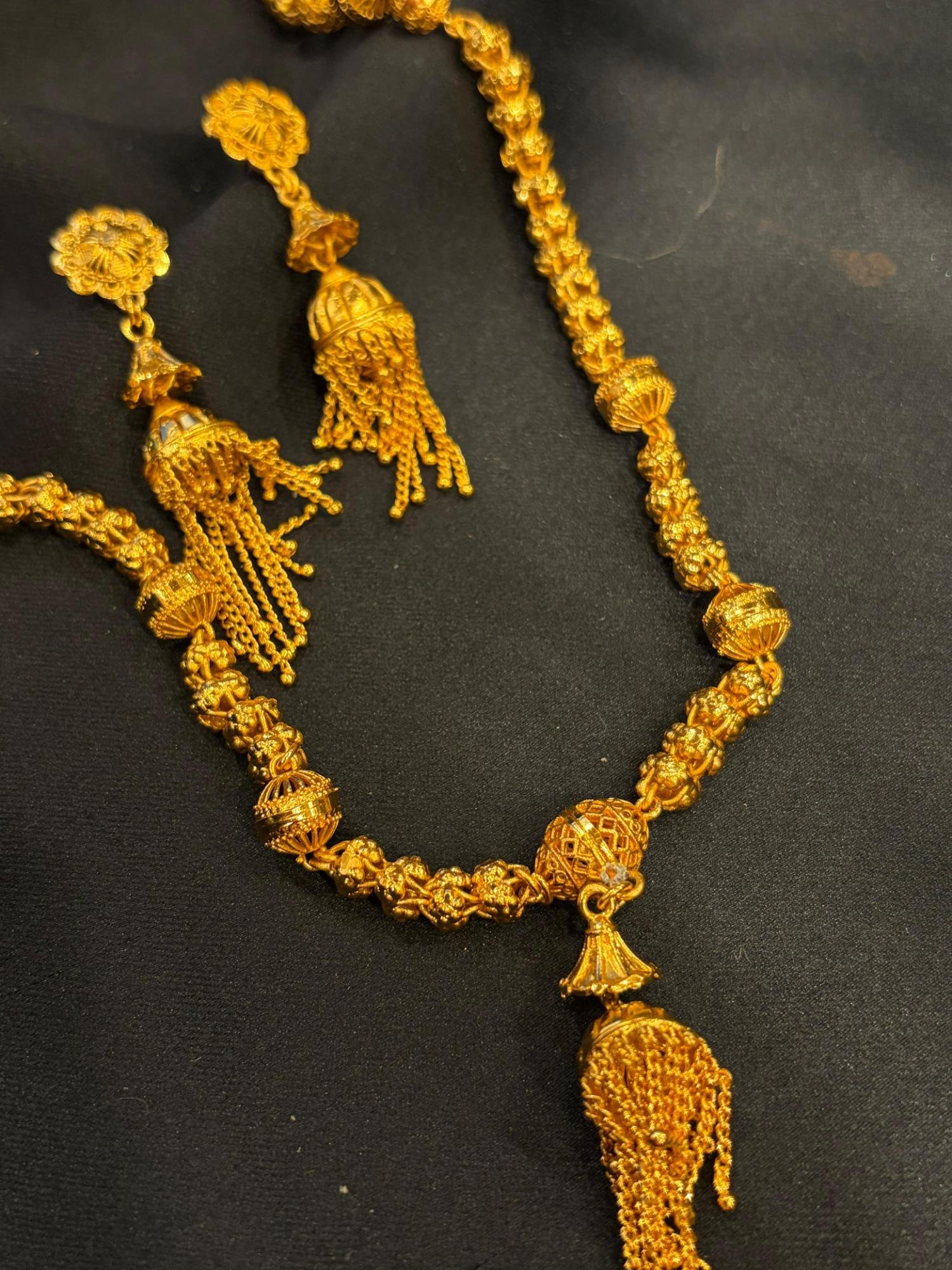 Ful jhalor mob chain